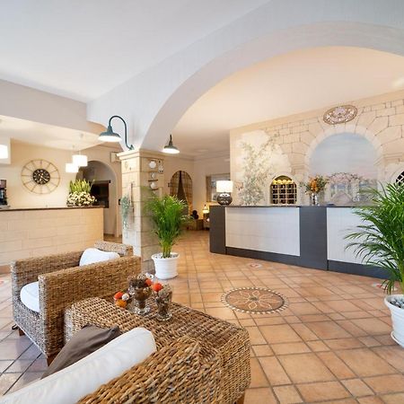 Hotel Costa D'Oro Торре-Ово Екстер'єр фото