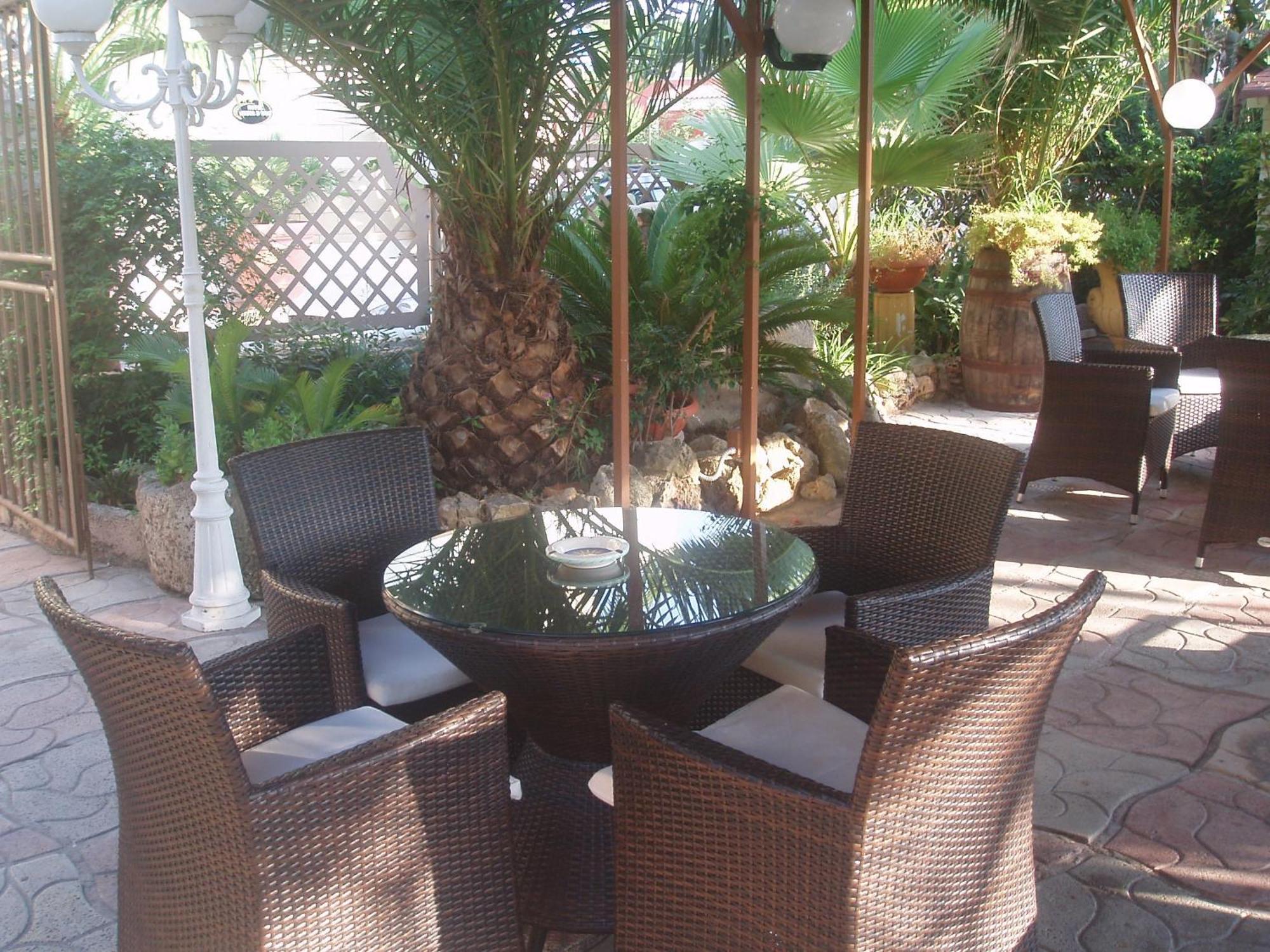 Hotel Costa D'Oro Торре-Ово Екстер'єр фото